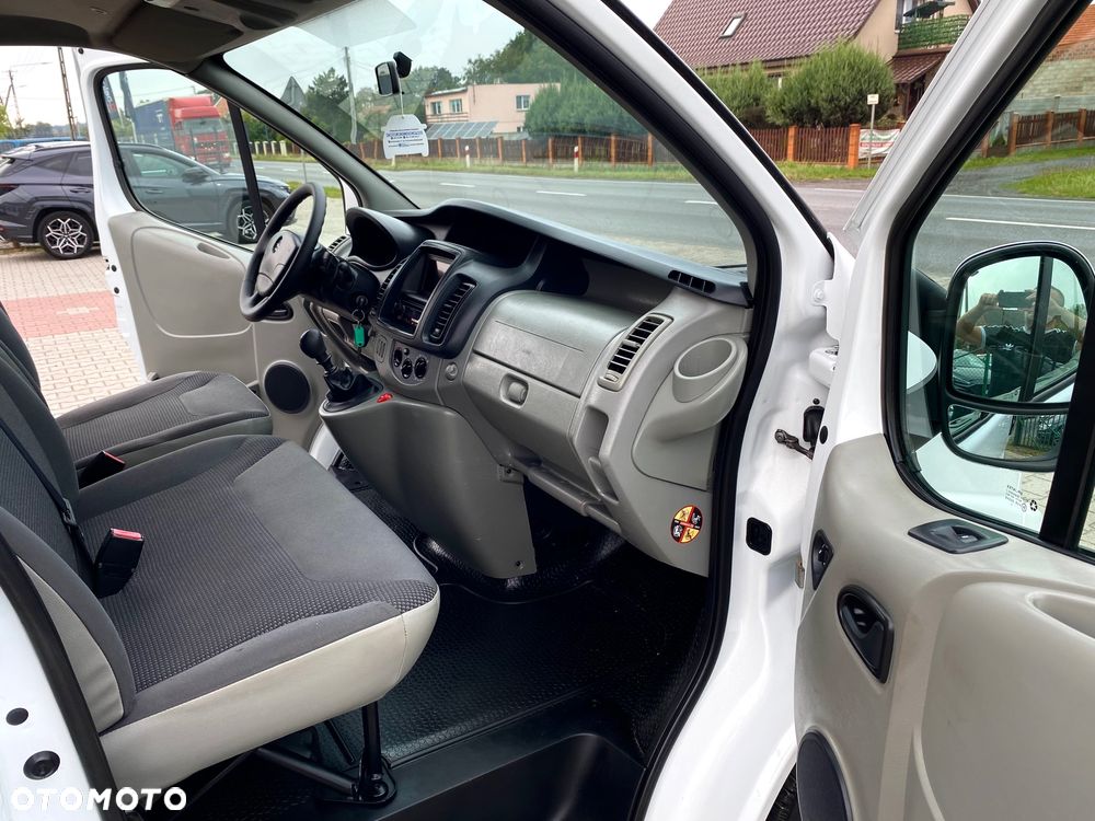 Opel Vivaro - 7