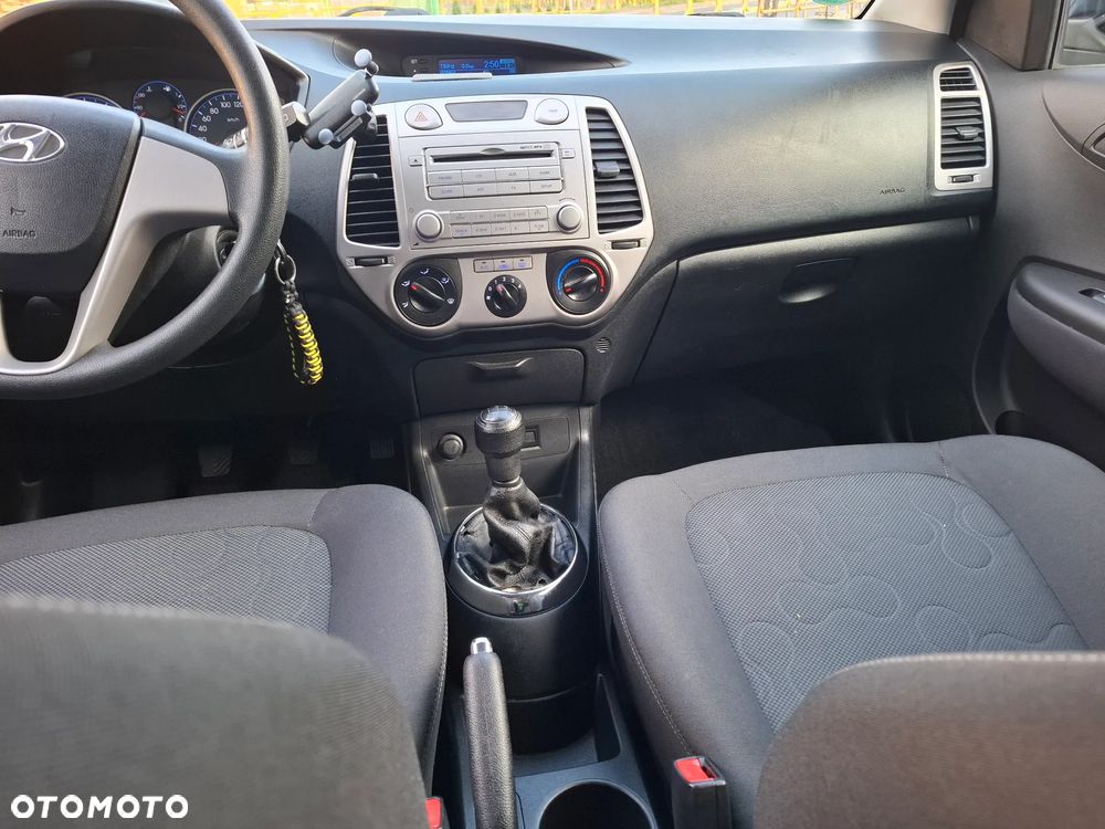 Hyundai i20 1.2 Edition 20 - 5
