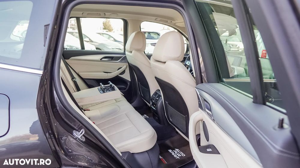 BMW X3 xDrive25d Aut. Luxury Line - 33