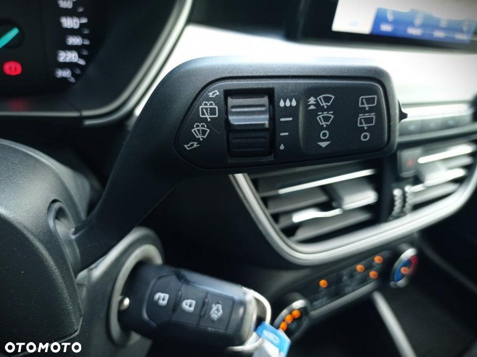 Ford Focus - 18