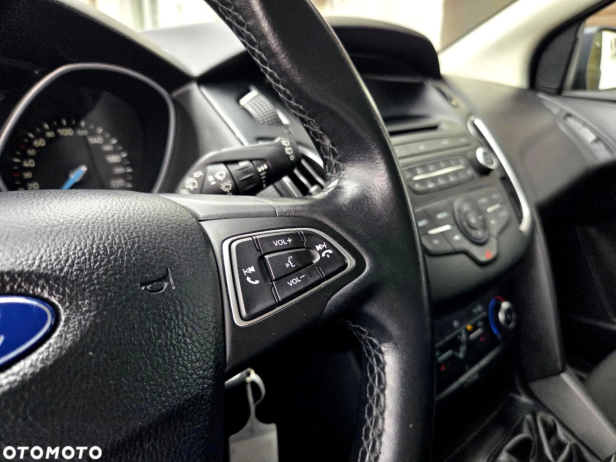 Ford Focus 1.0 EcoBoost Gold X ASS - 33