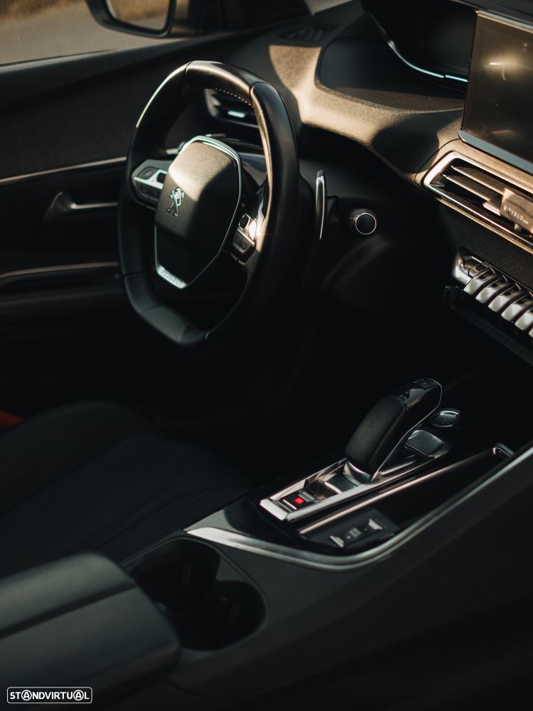 Peugeot 3008 - 8