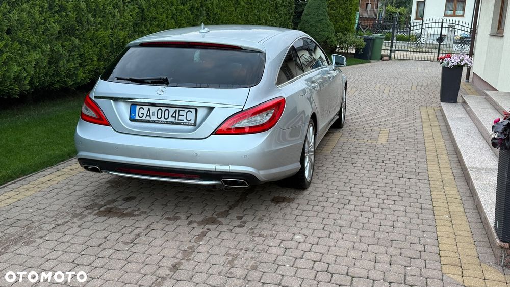 Mercedes-Benz CLS 350 CDI 4-Matic BlueEff - 14