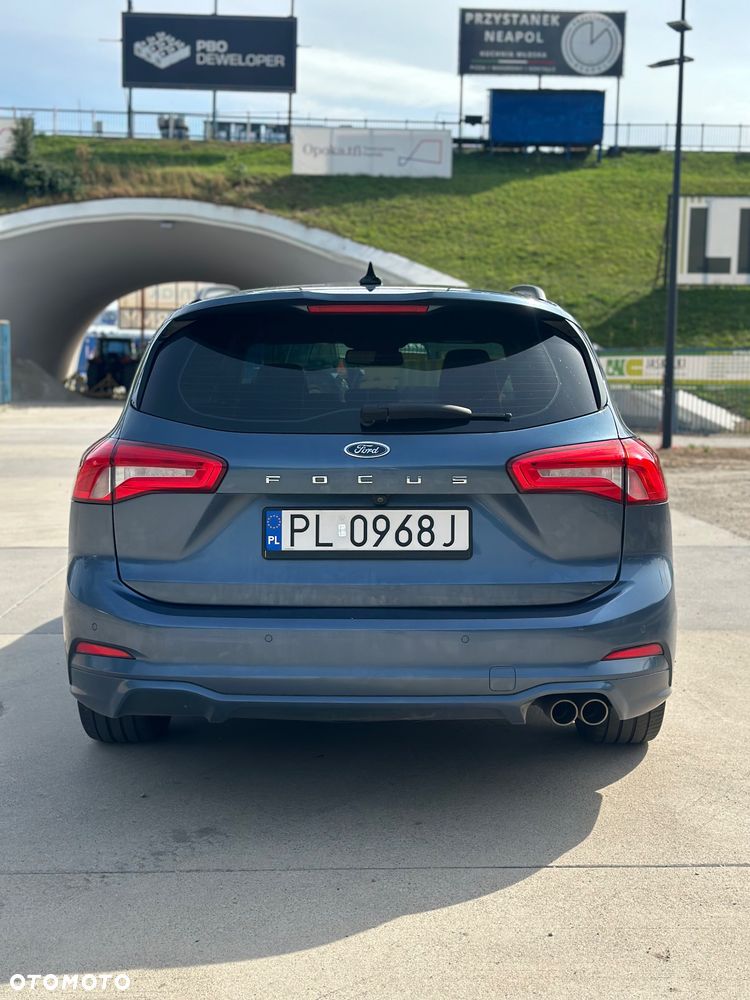 Ford Focus 1.0 EcoBoost mHEV ST-Line X - 5