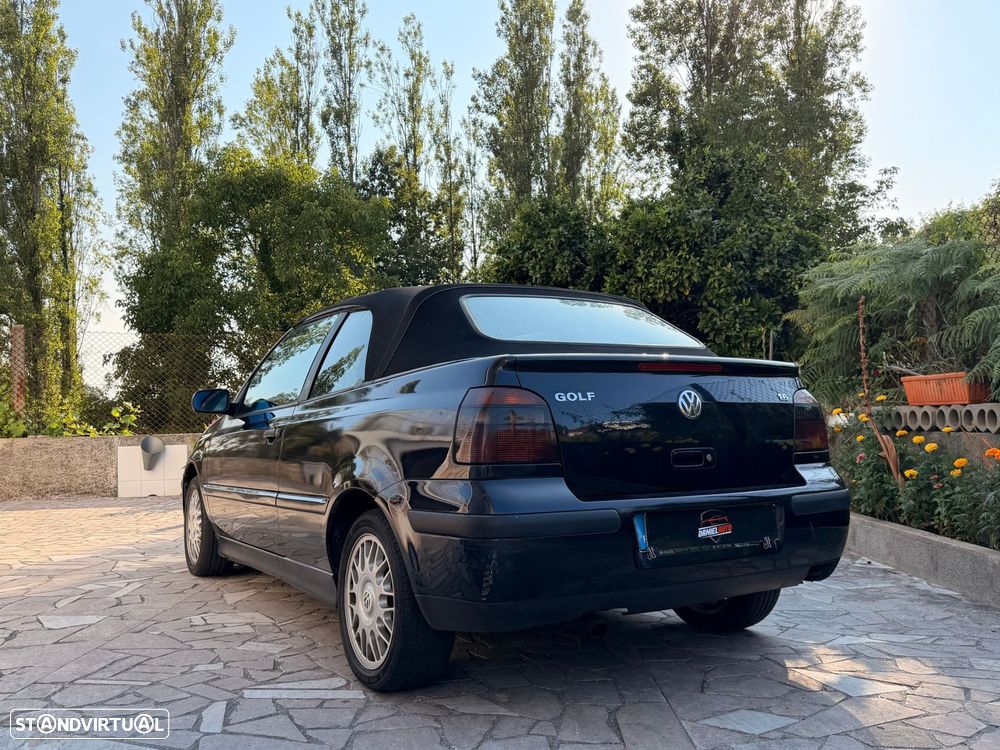 VW Golf 1.6i Highline - 14