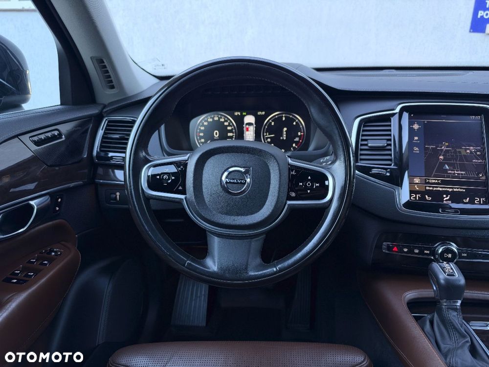 Volvo XC 90 - 28