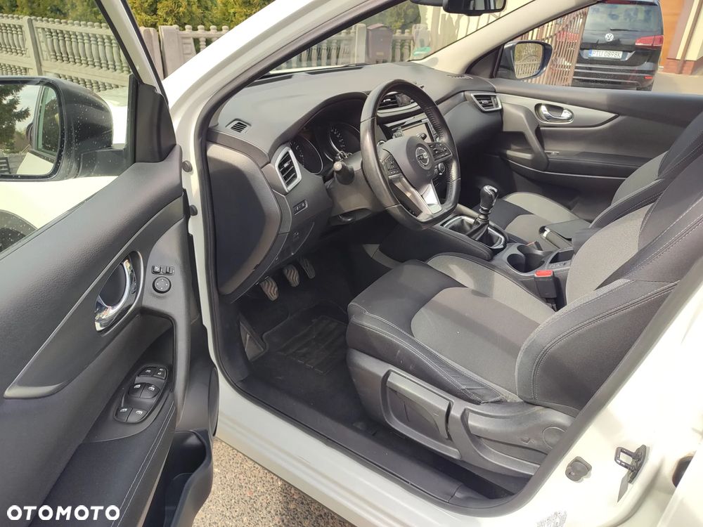 Nissan Qashqai 1.6 DIG-T 360 - 13