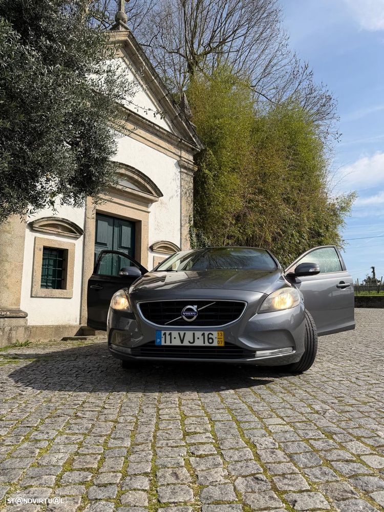 Volvo V40 - 4
