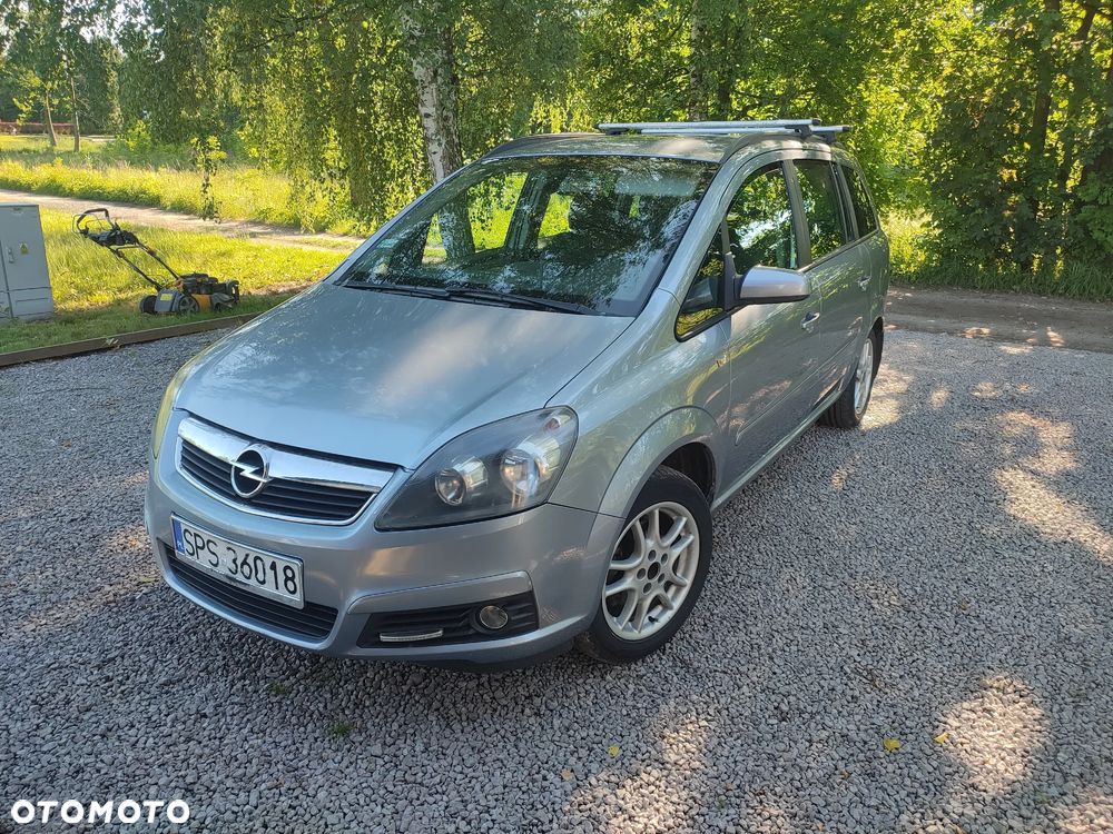 Opel Zafira 1.8 Family - 2