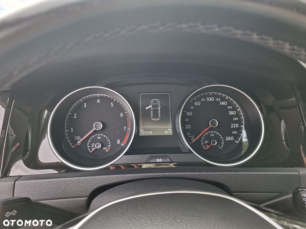 Volkswagen Golf 1.2 TSI BlueMotion Technology Allstar - 3