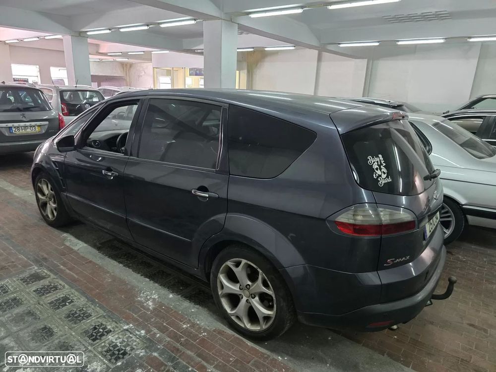Ford S-Max 1.8 TDCi Titanium 7L - 4