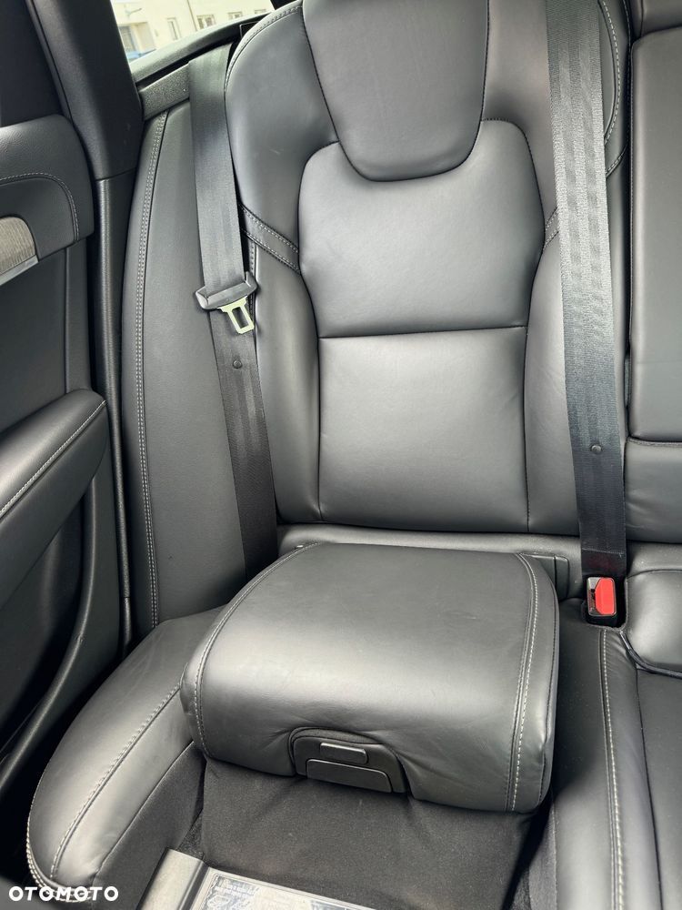 Volvo V90 Cross Country D5 AWD Pro - 15