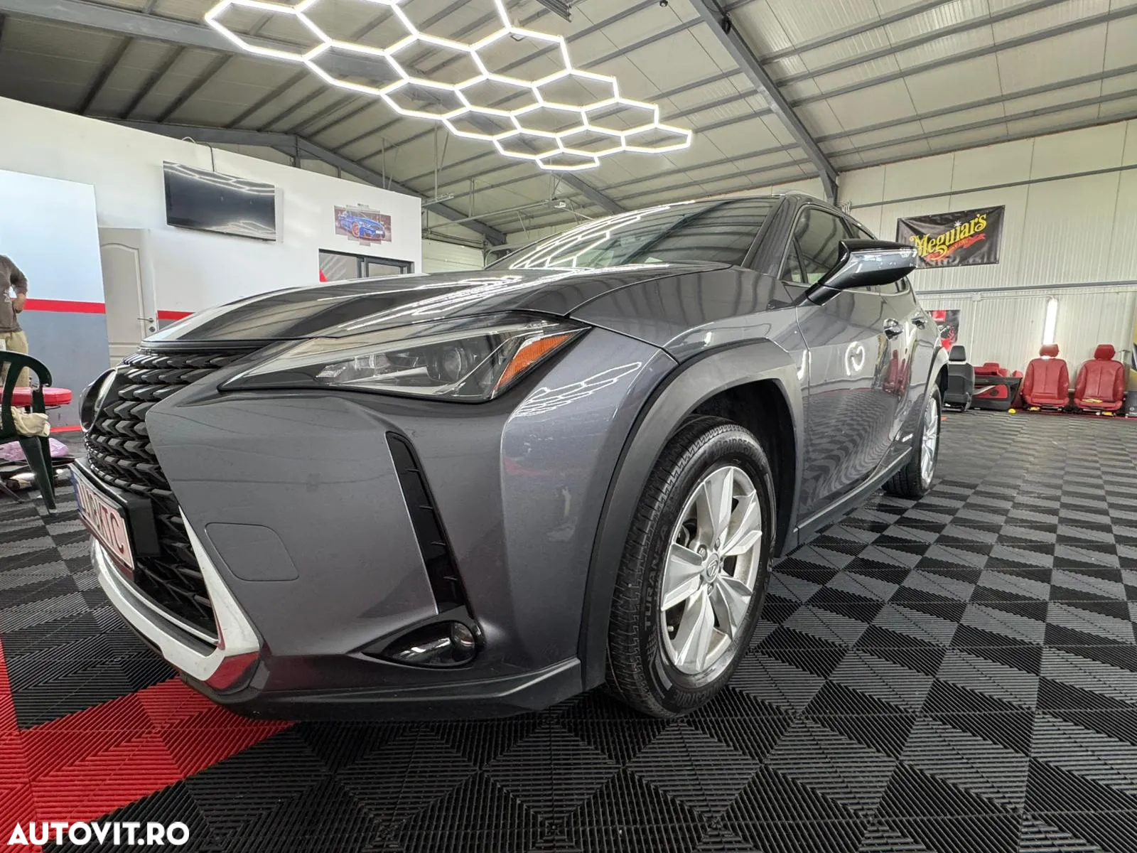 Lexus UX 250h 2.0L HEV 20H- (178 HP) 4X2 CVT Business - 7