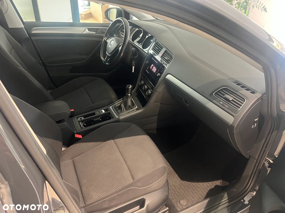 Volkswagen Golf 1.0 TSI Trendline - 10
