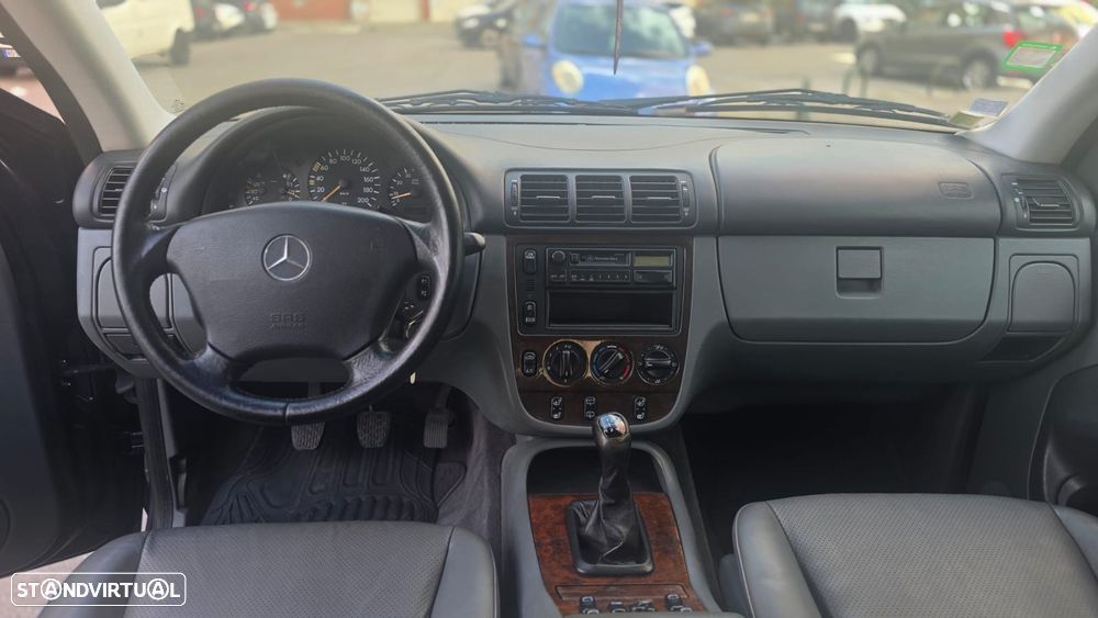 Mercedes-Benz ML 230 Standard - 19