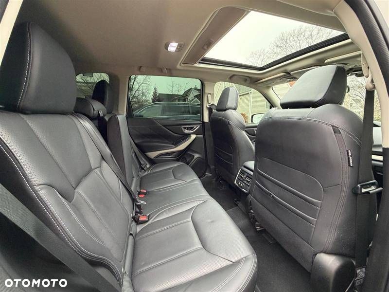 Subaru Forester 2.0 i Active Lineartronic - 14