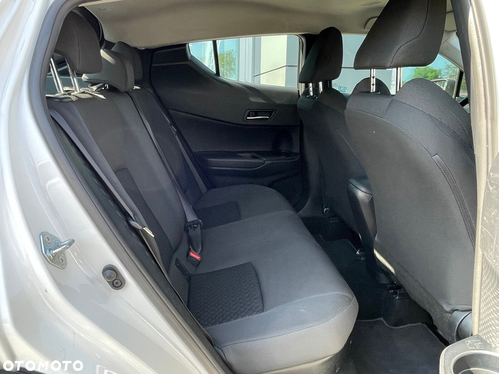 Toyota C-HR 1.8 Hybrid Premium - 13