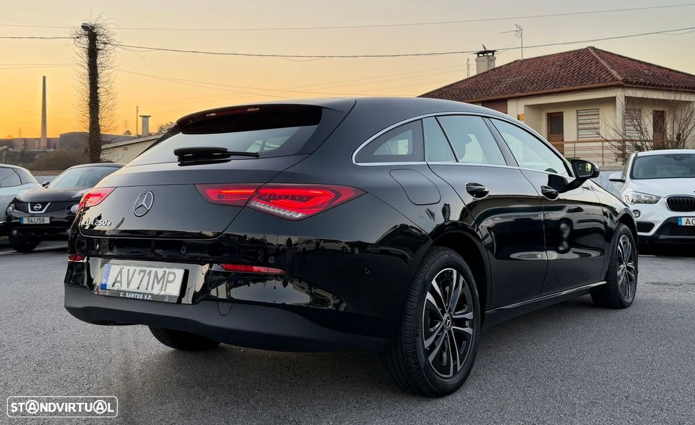 Mercedes-Benz CLA 250 e Shooting Brake Style Plus - 4
