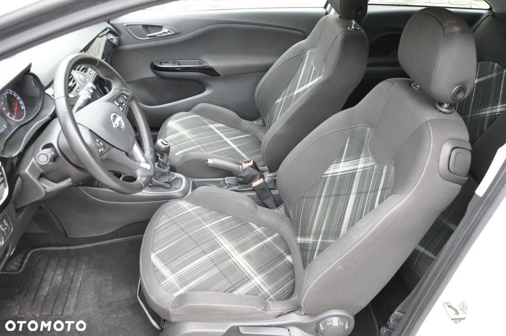 Opel Corsa 1.4 Cosmo - 9
