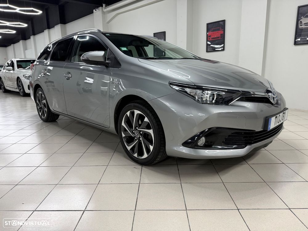 Toyota Auris Touring Sports 1.8 HSD Comfort +P.Sport+Navi - 1