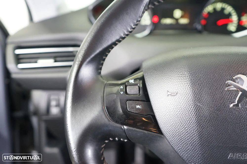 Peugeot 308 SW 1.6 BlueHDi Style - 20