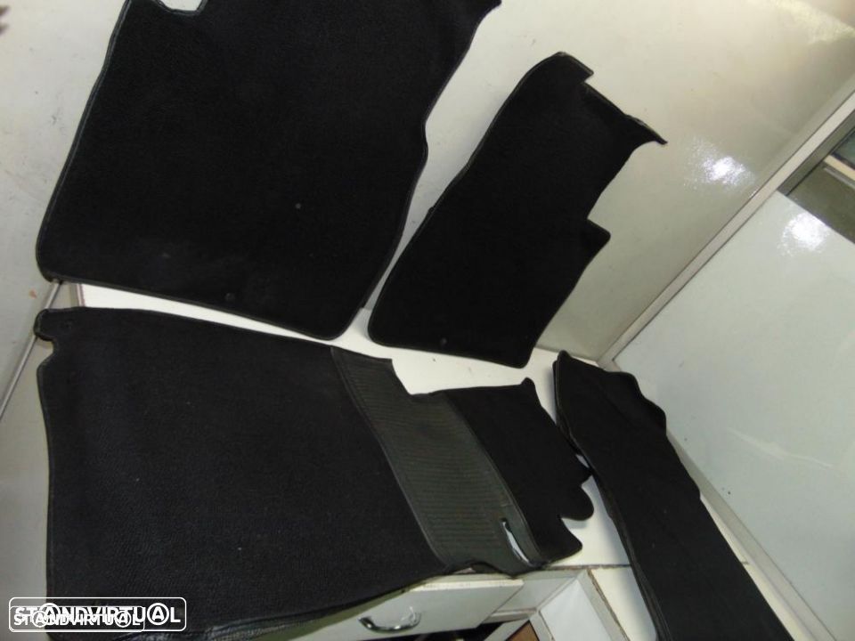 Mercedes W201 190 tapetes - 3