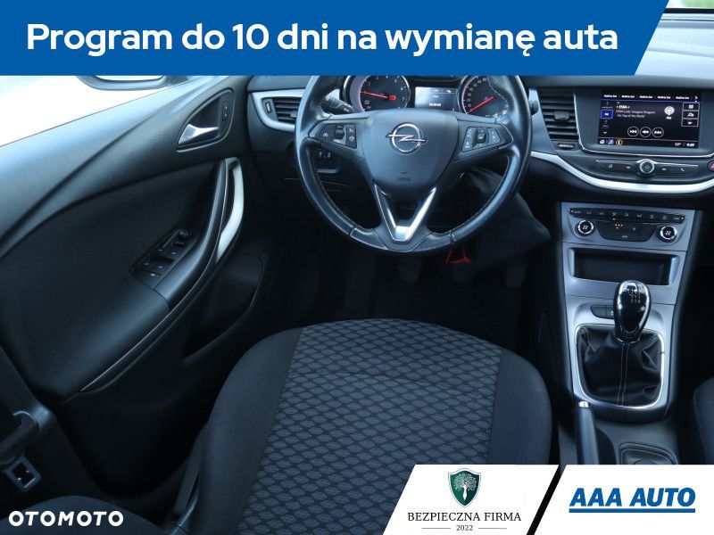 Opel Astra - 9