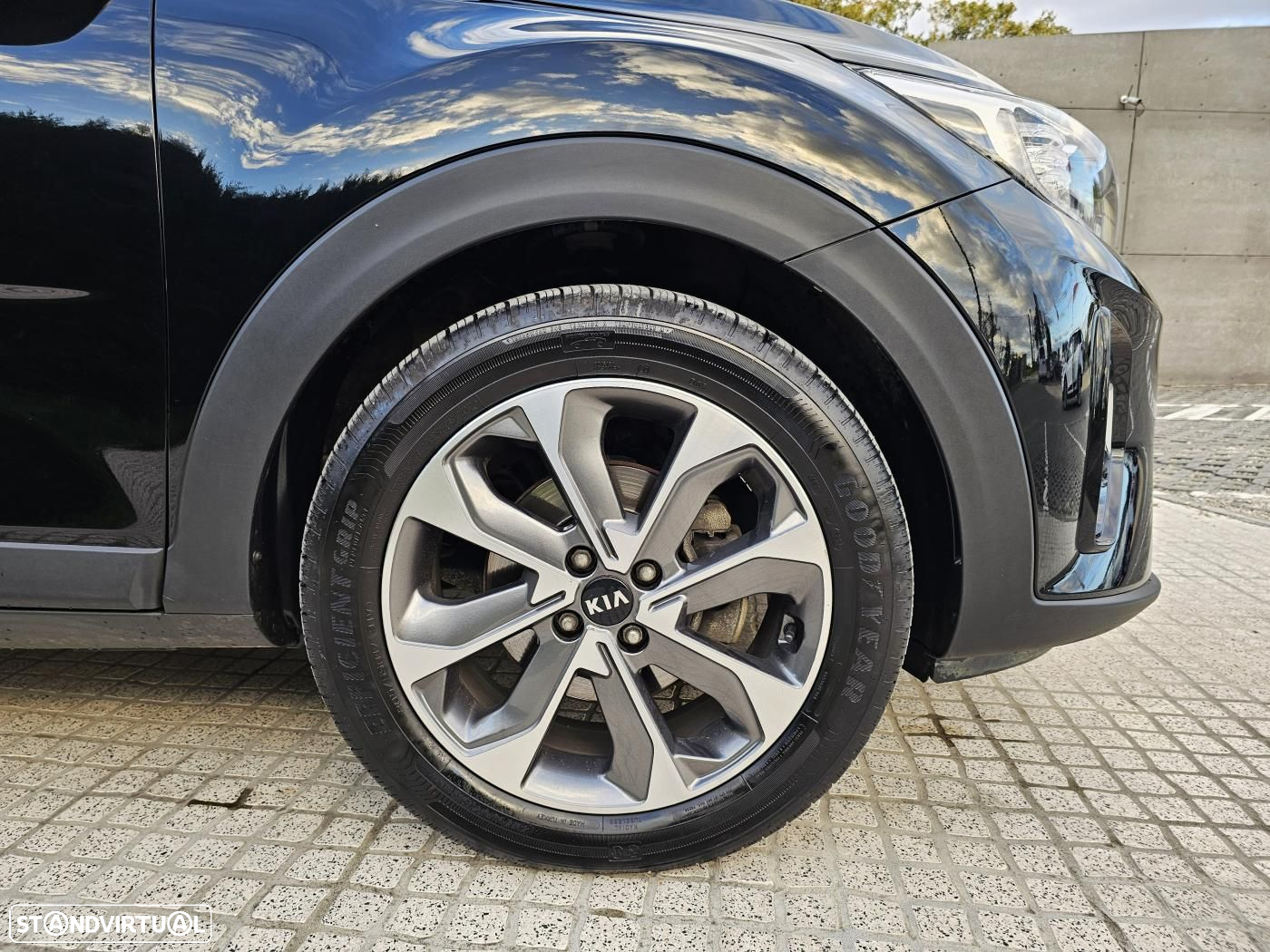 Kia Stonic 1.6 CRDi Drive - 13