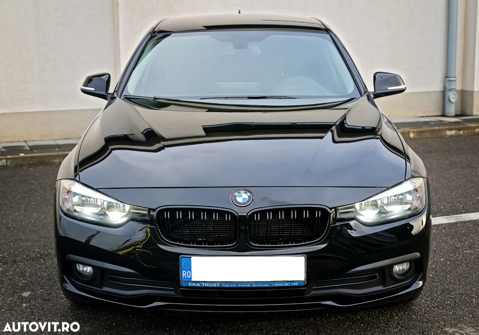 BMW Seria 3 320d Touring xDrive Aut. - 9