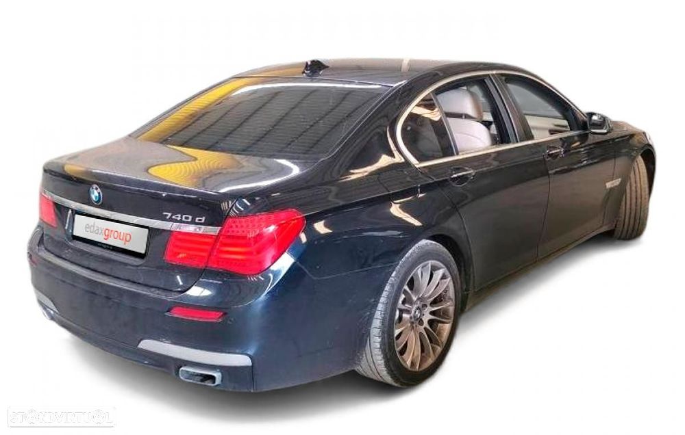 BMW 740 - 2