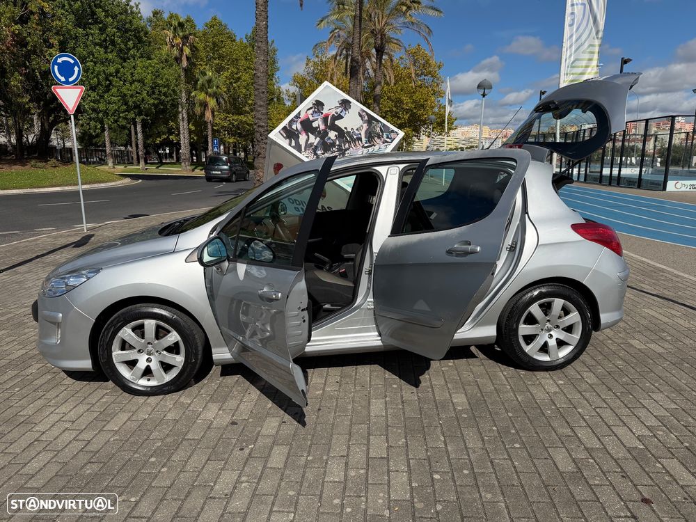 Peugeot 308 1.6 HDi Sport - 13