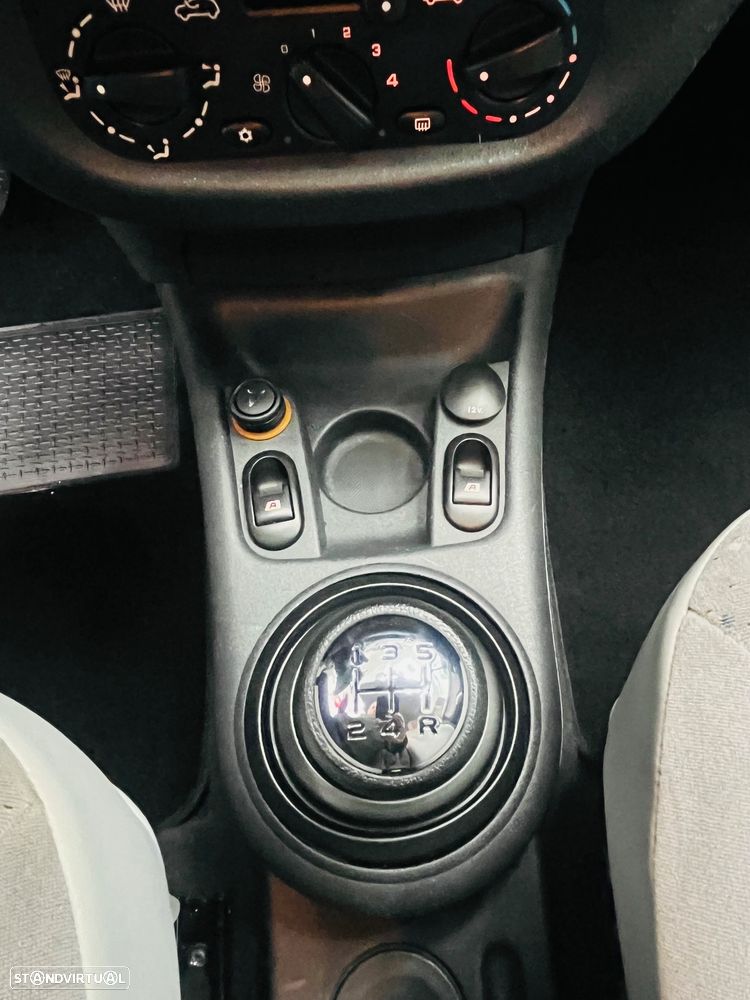 Citroën C3 1.1 SX + - 46