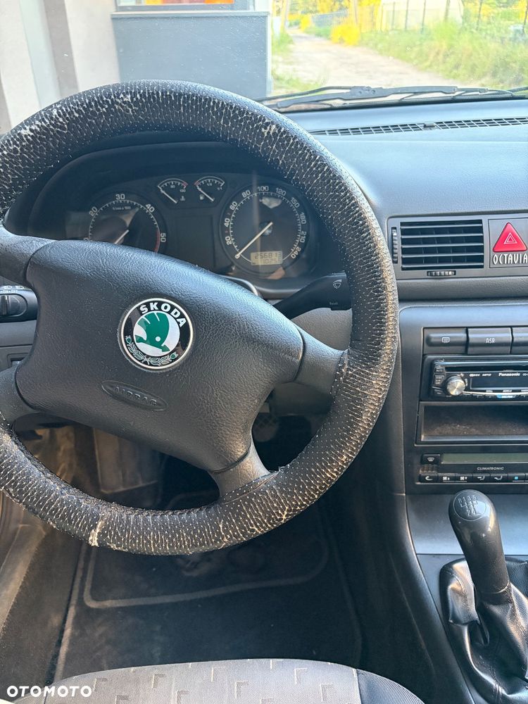 Skoda Octavia 1.9 TDI Tour Classic - 12
