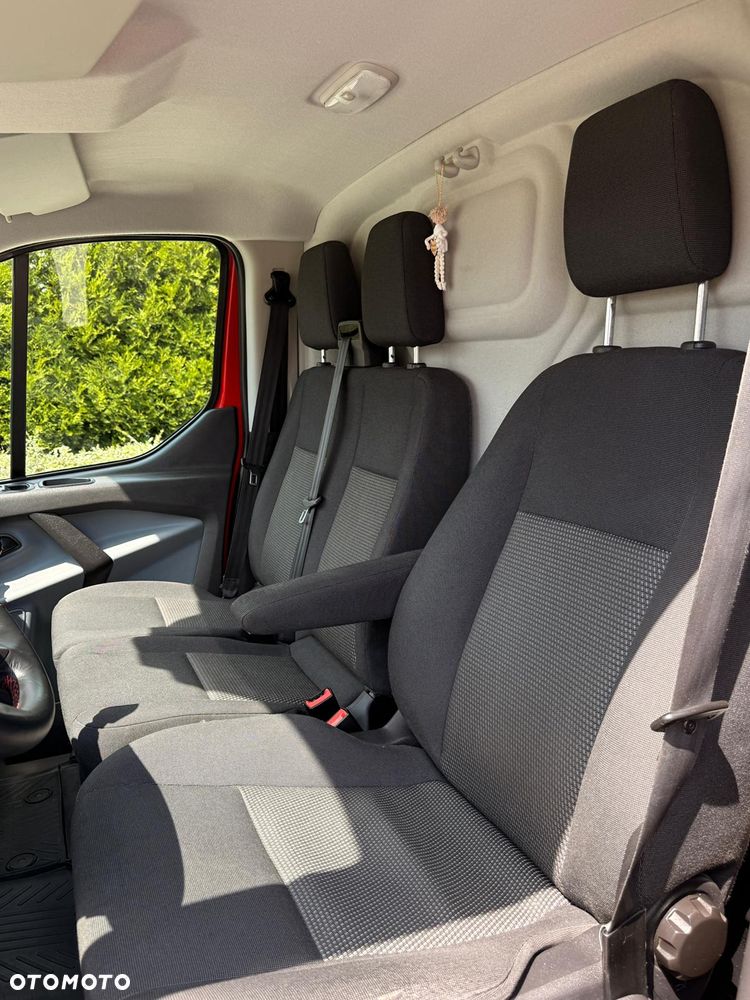 Ford TRANSIT CUSTOM - 10