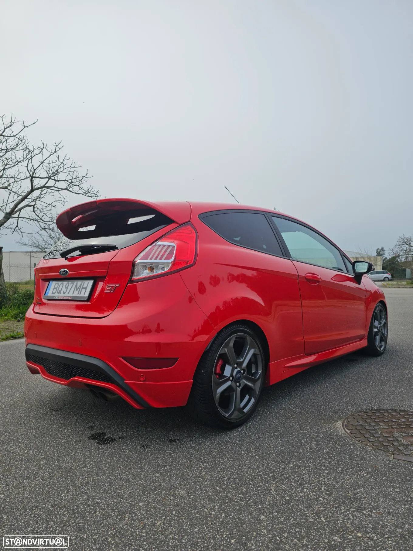Ford Fiesta 1.6 EcoBoost c/ Pack Pele Desportiva ST - 5