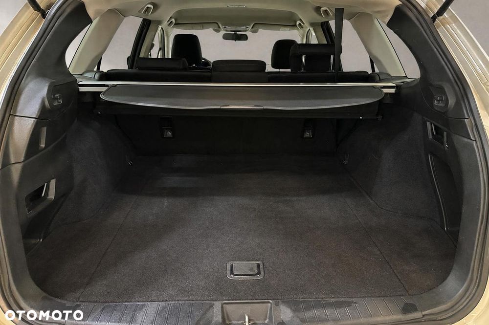 Subaru Outback 2.0D Lineartronic Comfort - 11