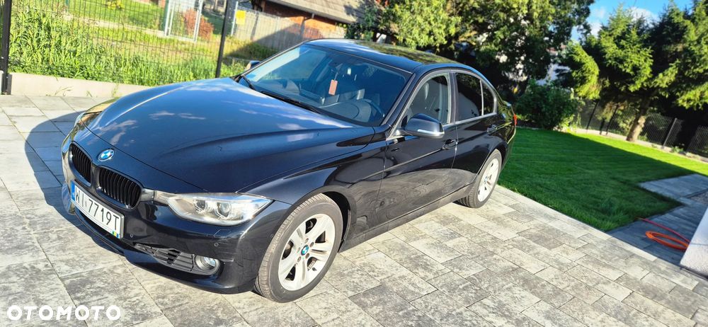 BMW Seria 3 320i xDrive Modern Line - 6