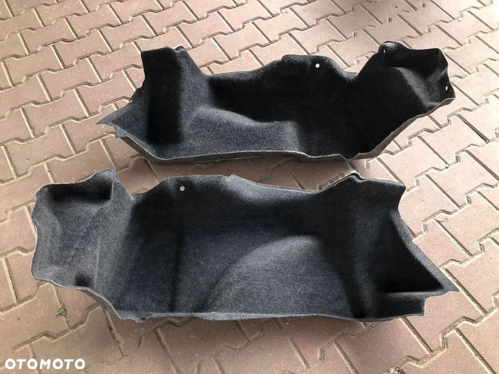 CHEVROLET CAMARO 6.2 SS V8 2009-2015 BOCZEK BAGAŻNIKA TAPICERKA WYKŁADZINA TYŁ P - 1