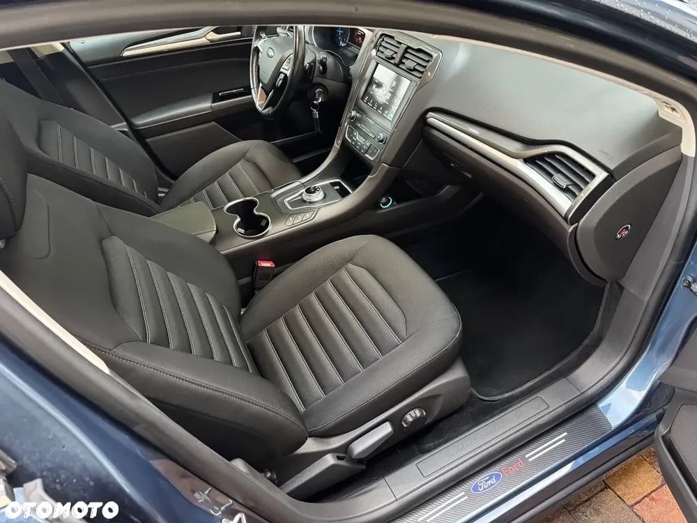 Ford Mondeo SW - 9