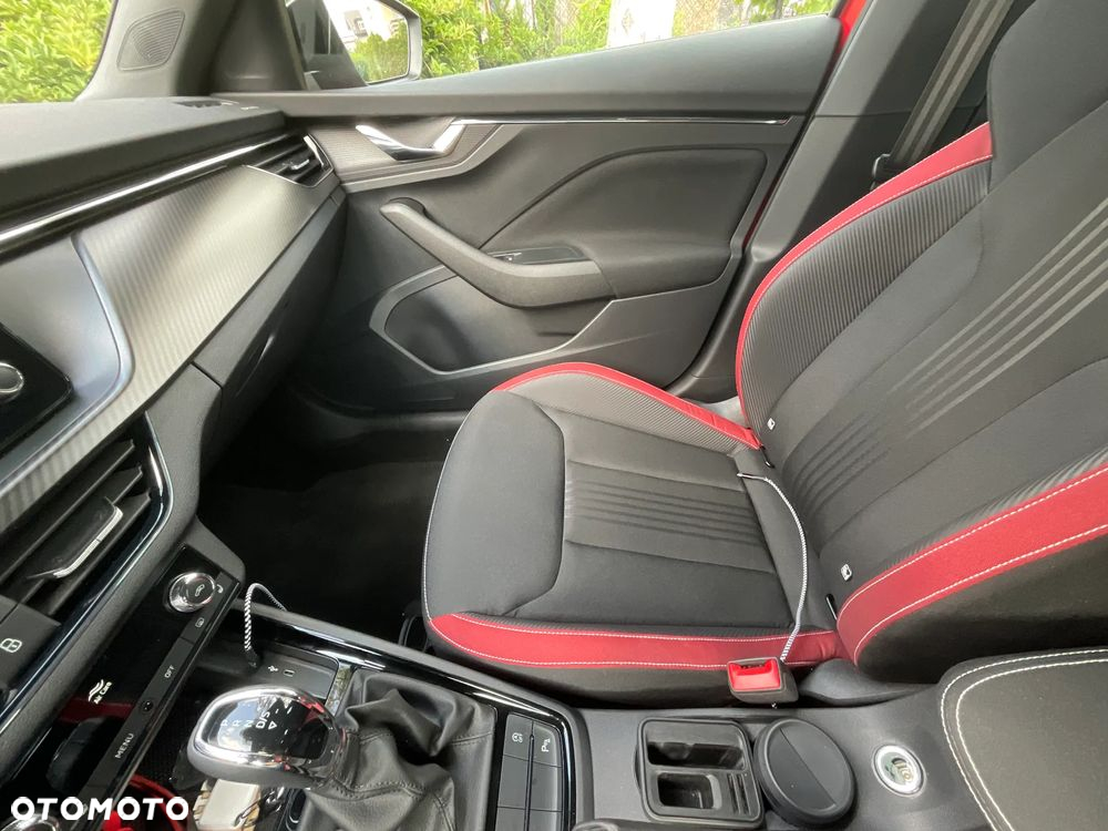 Skoda Kamiq 1.0 TSI Monte Carlo DSG - 10
