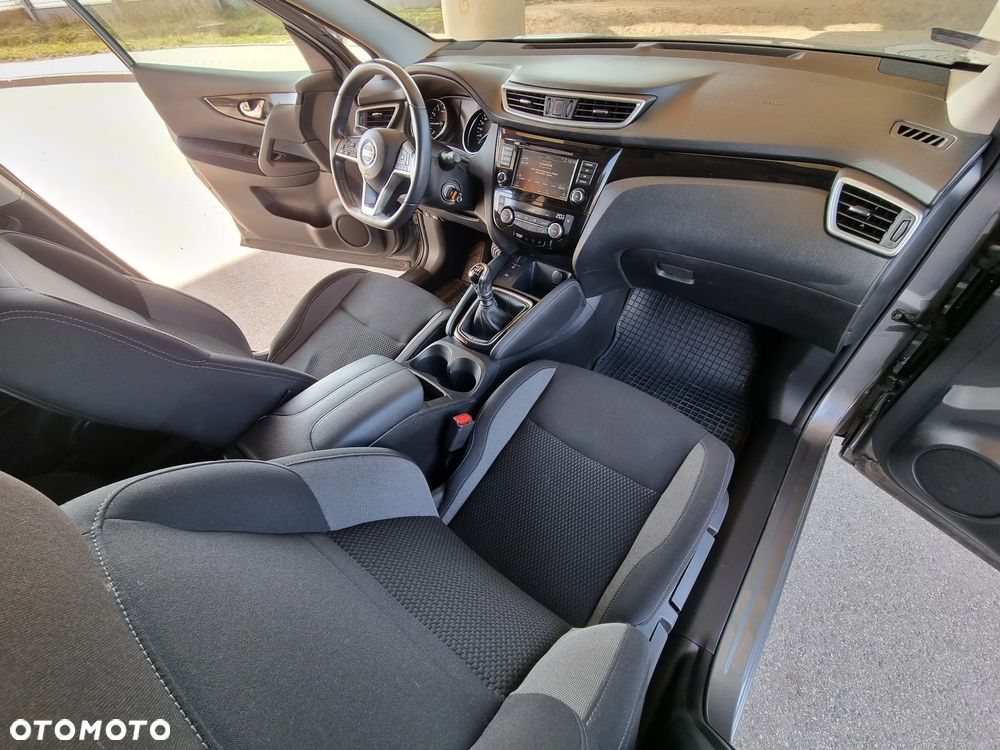 Nissan Qashqai 1.3 DIG-T Tekna EU6d - 22