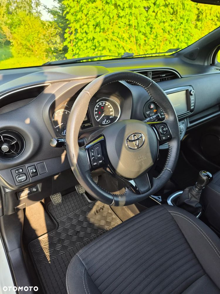 Toyota Yaris 1.5 Selection - 9