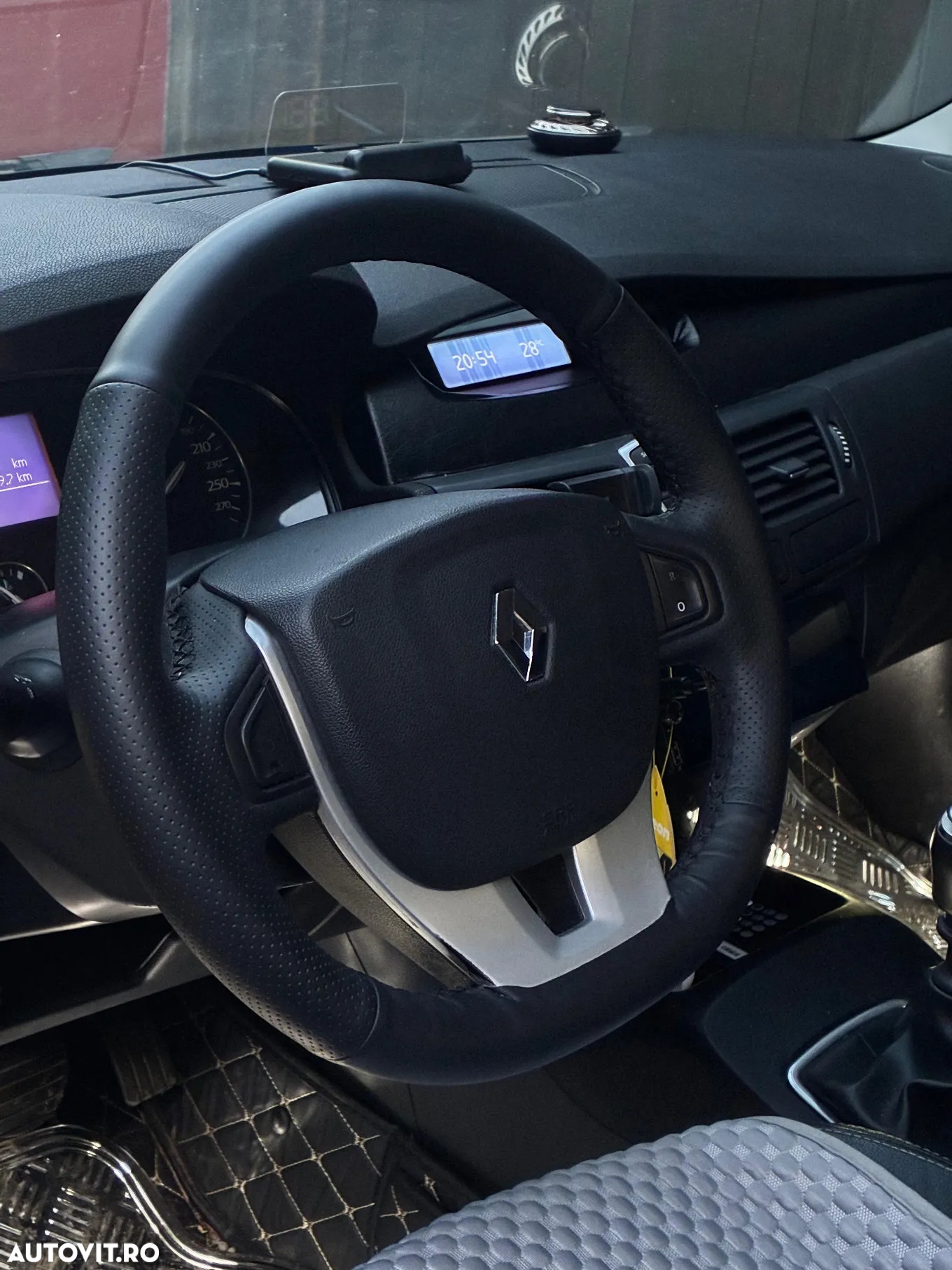 Renault Laguna - 4