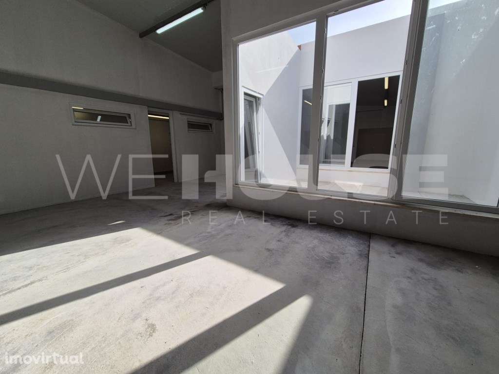 Armazém para Venda na Baixa da Banheira - Grande imagem: 4/17