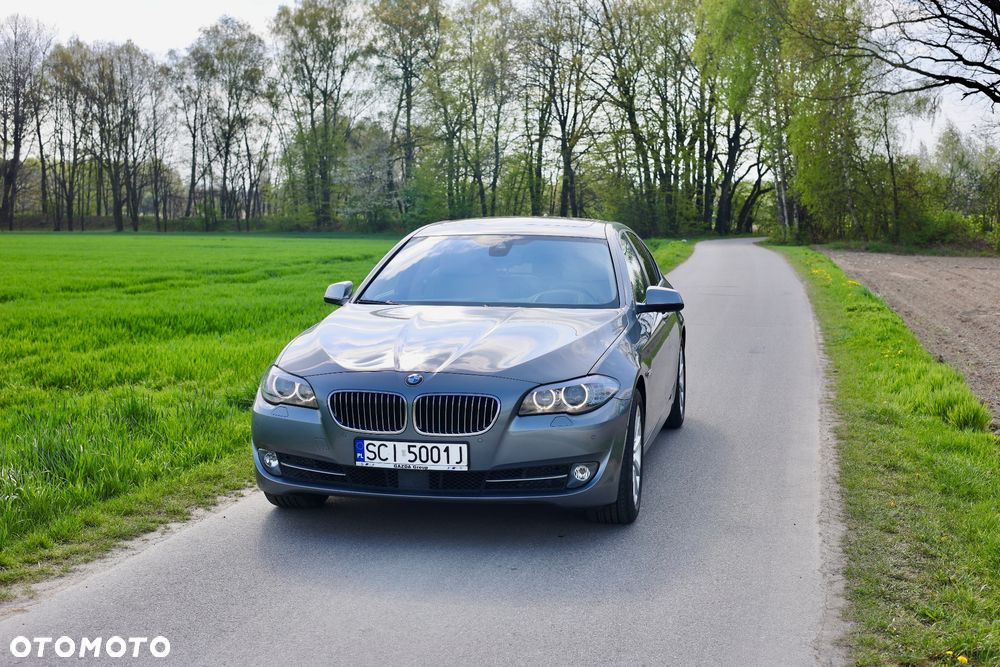 BMW Seria 5 525d - 4