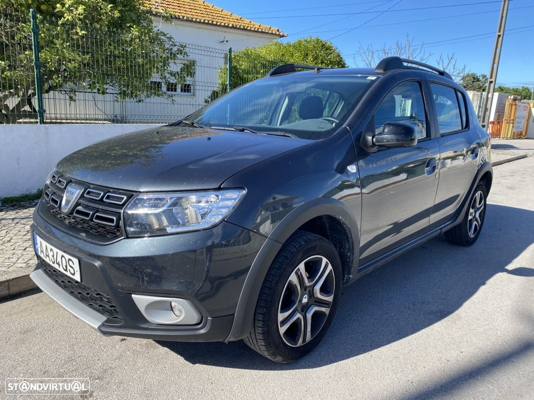 Dacia Sandero - 4