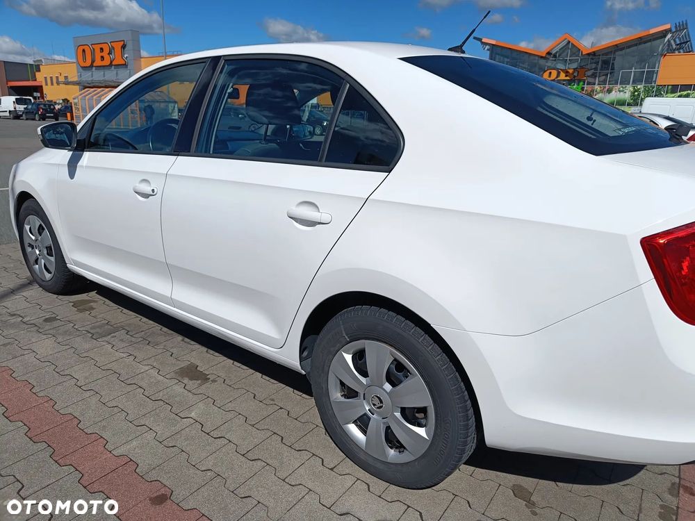 Skoda RAPID 1.2 TSI Ambition DSG - 10