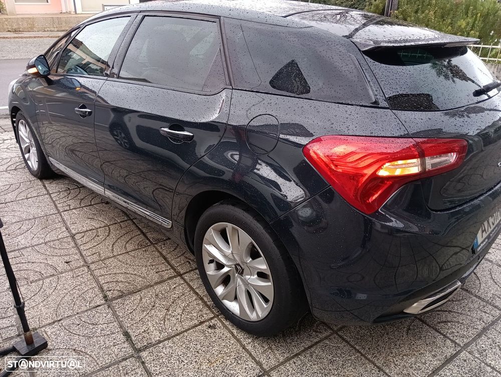 DS DS5 1.6 e-HDi Be Chic ETG6 - 8