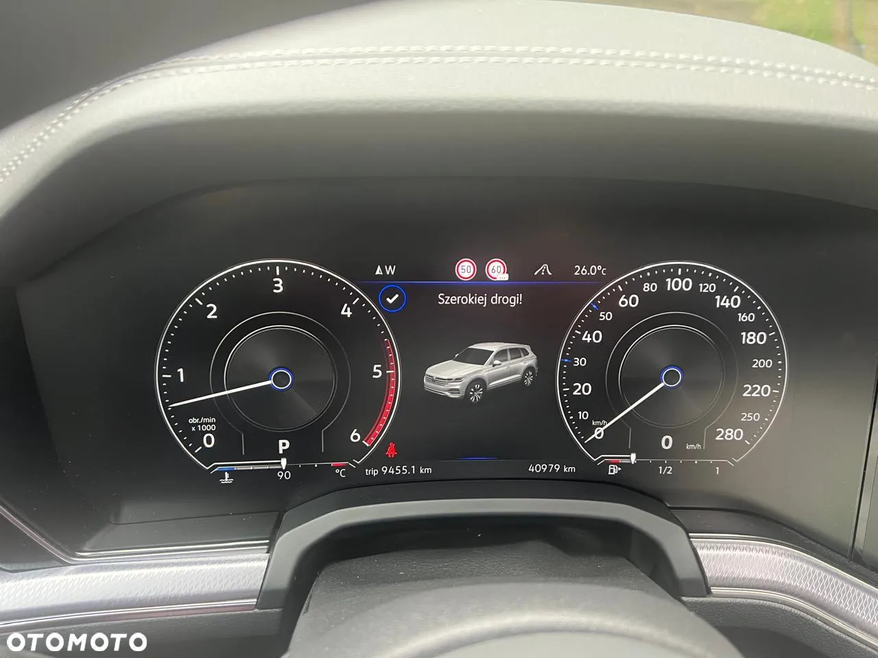 Volkswagen Touareg 3.0 V6 TDI 4Motion R-Line - 11