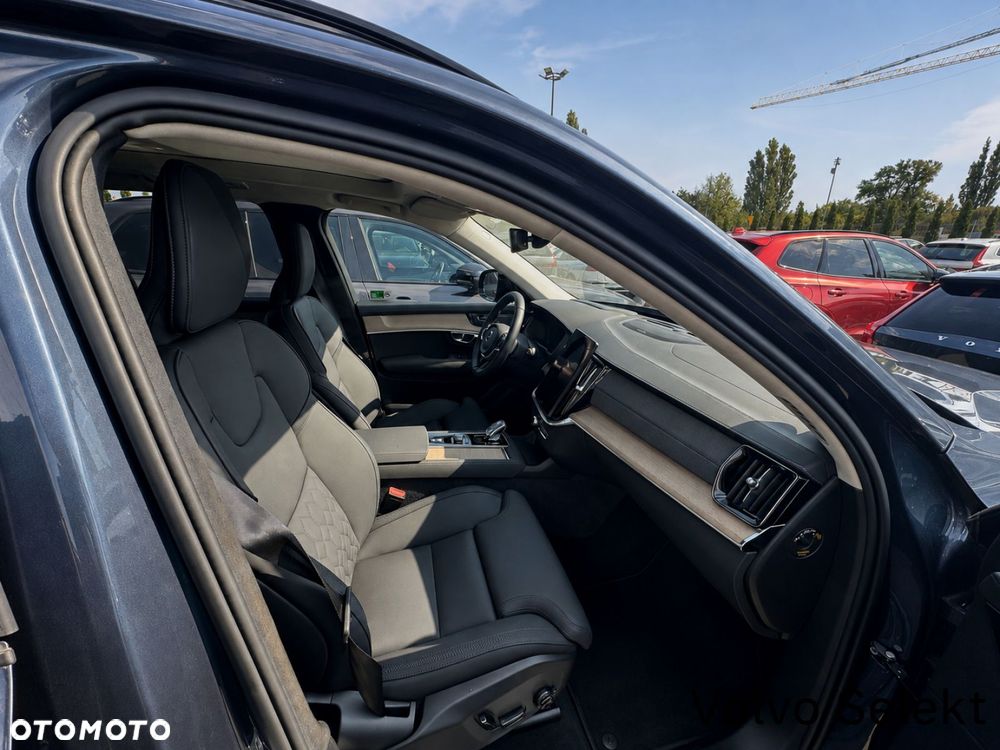 Volvo XC 90 - 27